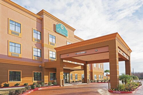 Гостиница La Quinta Inn & Suites by Wyndham Pasadena North в Пасадине