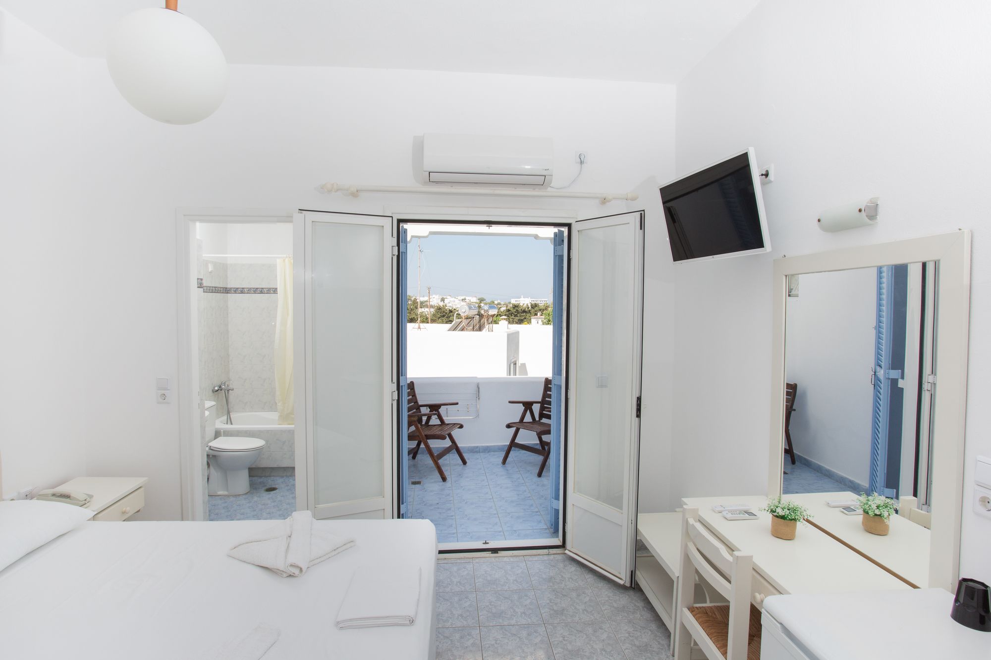 Фото Galinos Hotel