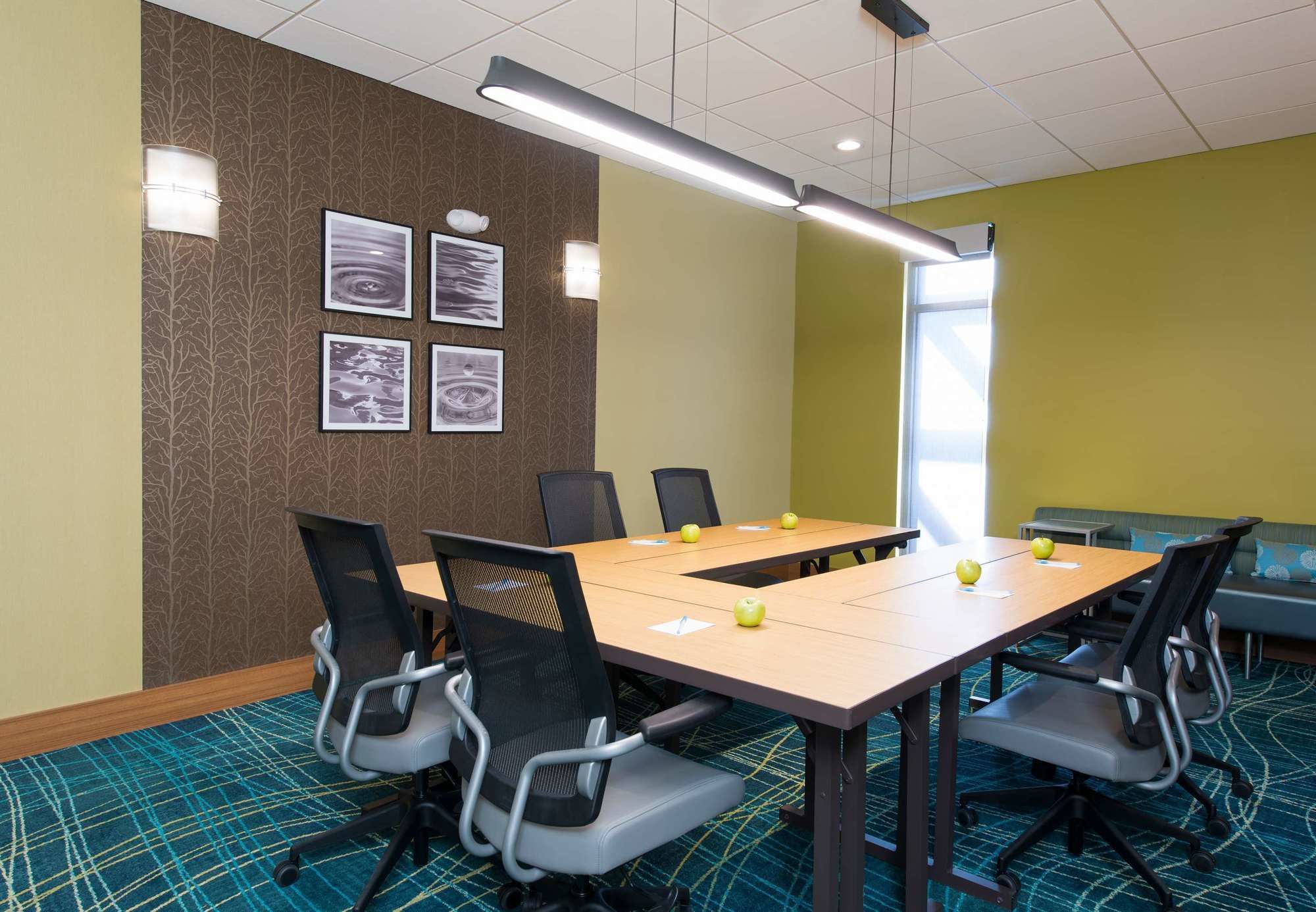 Фото Springhill Suites Houston Sugar Land