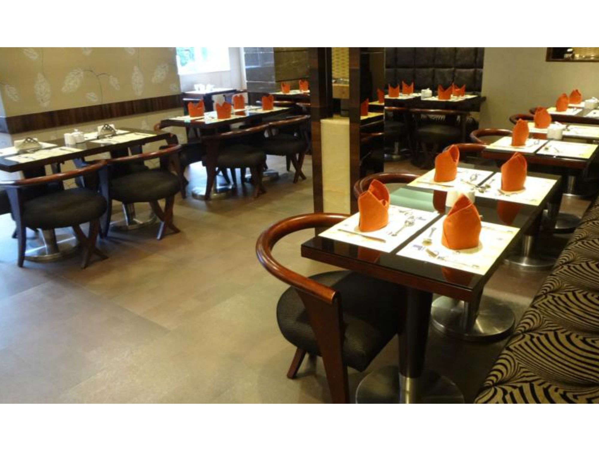 Фото Hotel Suba Palace