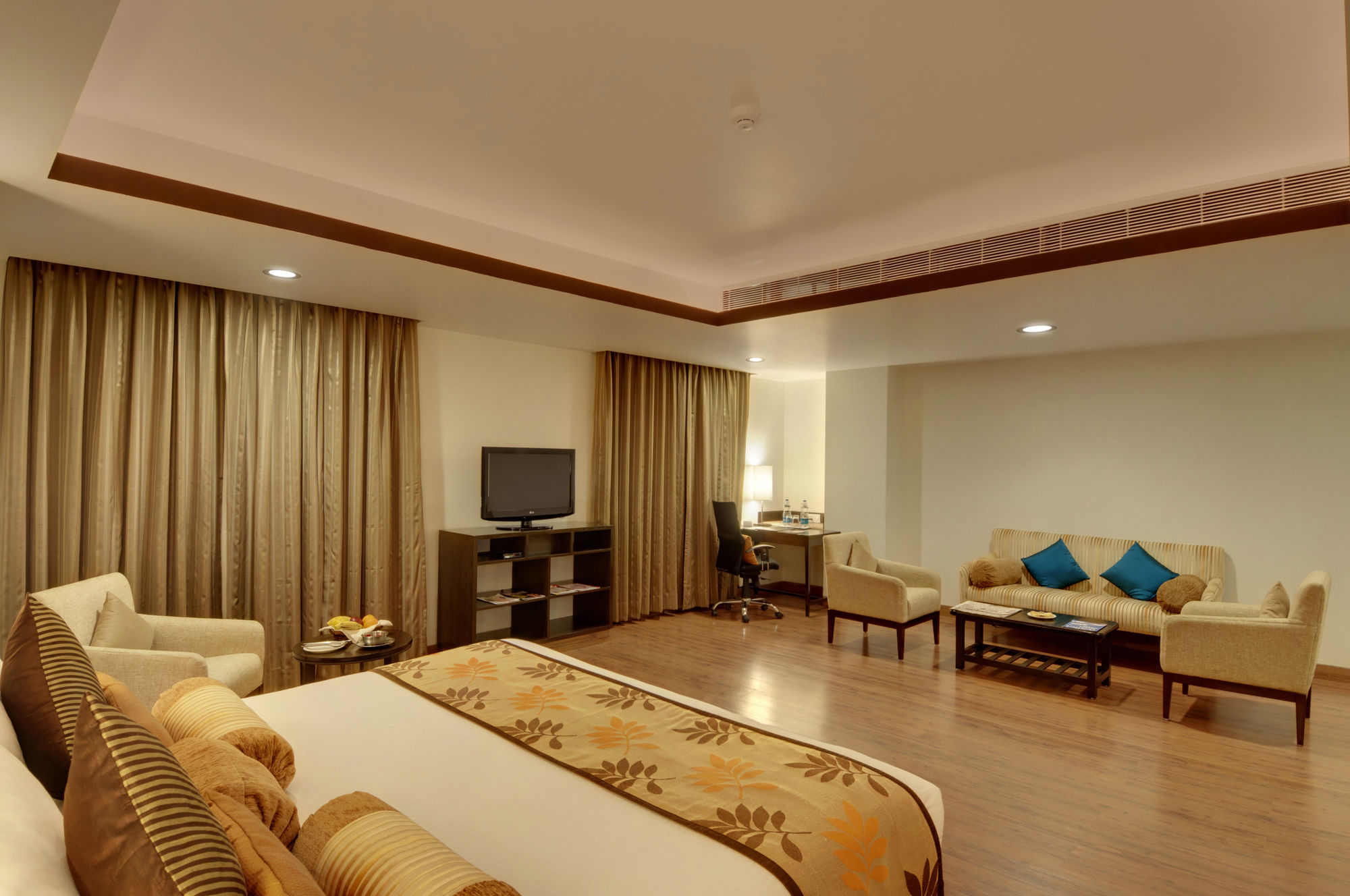 Фото Four Points by Sheraton Vadodara