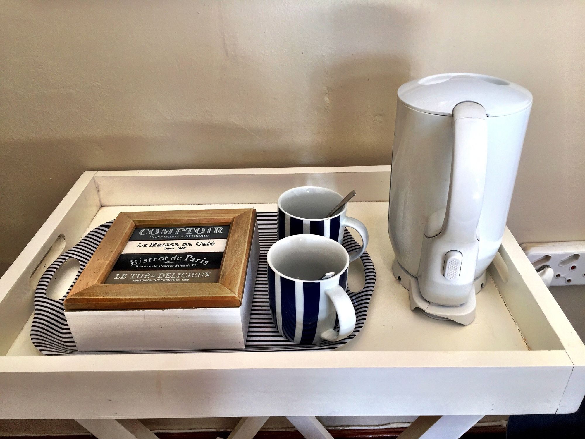 Фото MacGregors Guest House