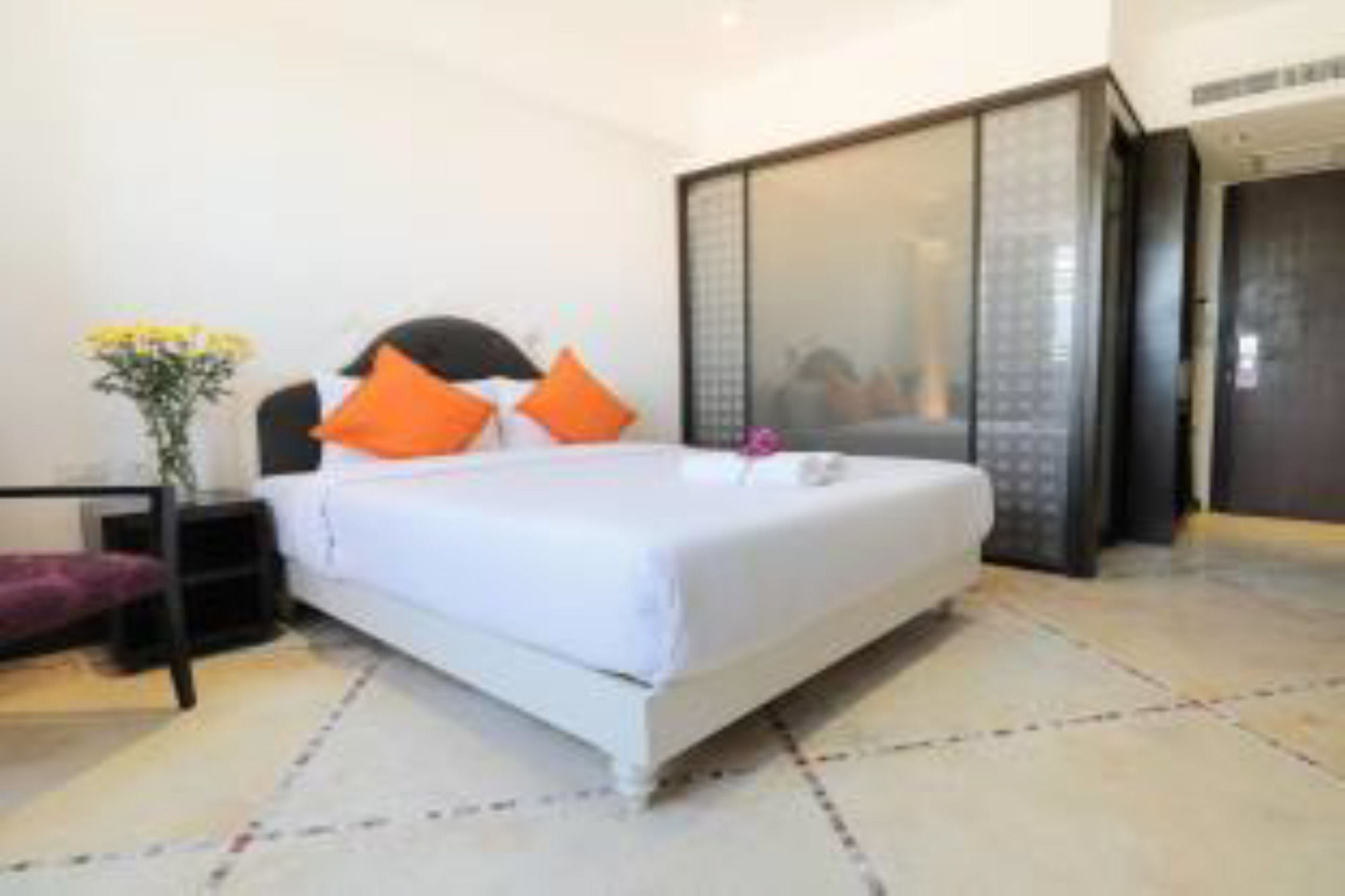 Фото Rich Boutique Hotel