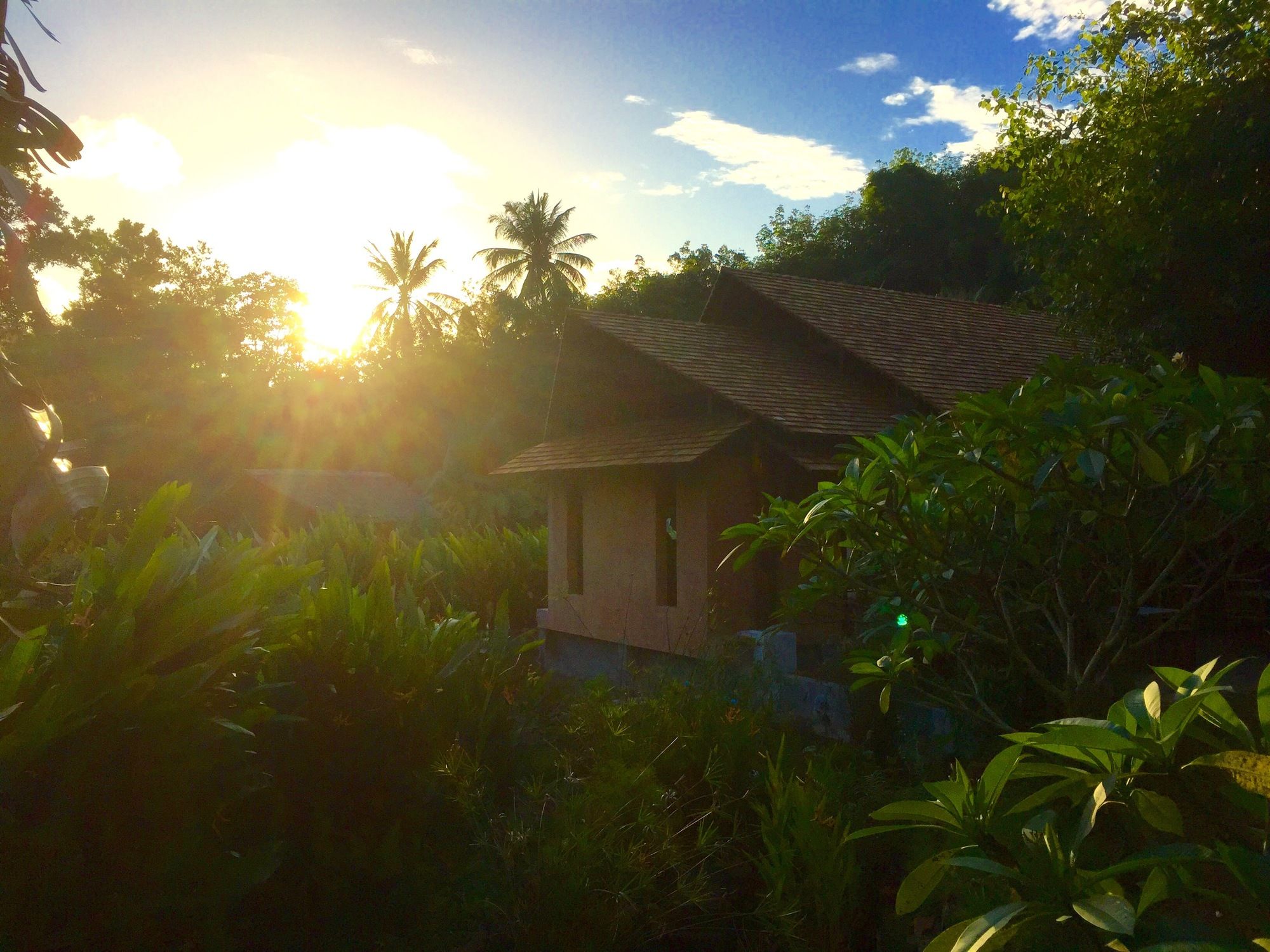 Фото Koyao Bay Pavilions