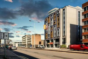 Гостиница EasyHotel Cardiff