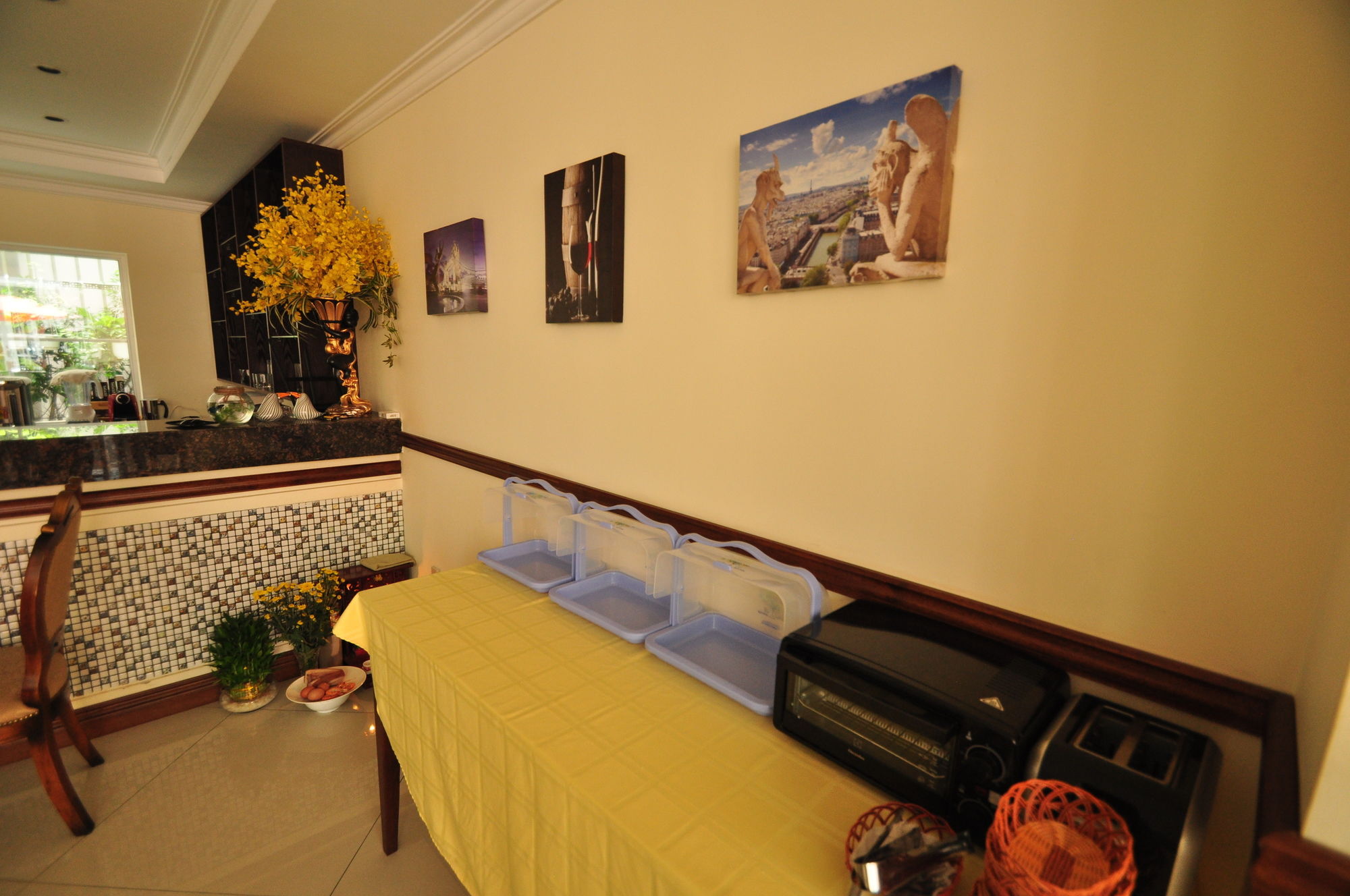 Фото Central Hotel and Residences