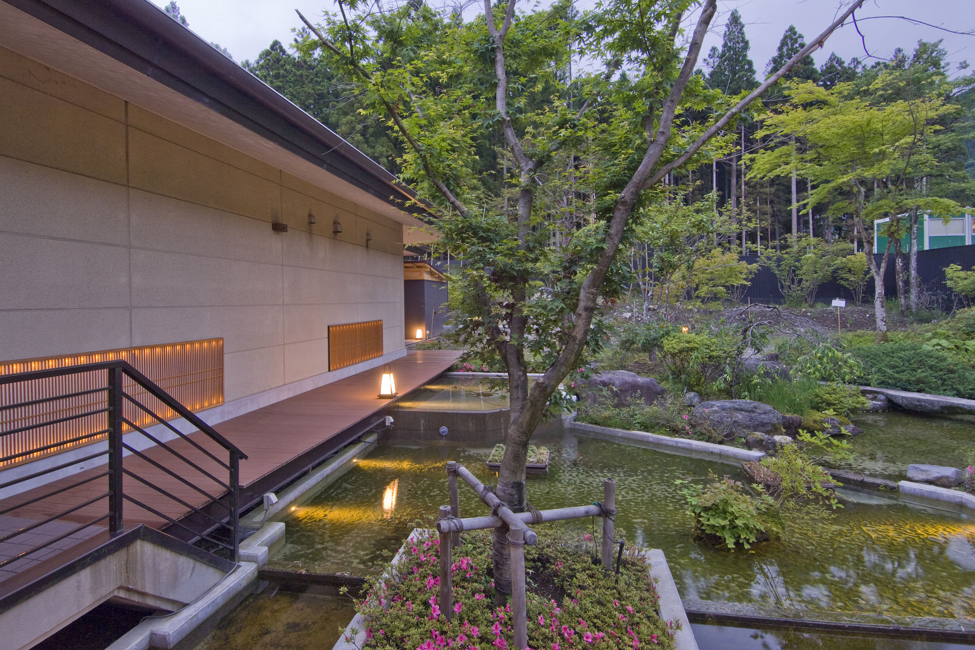 Фото Okunoin Hotel Tokugawa