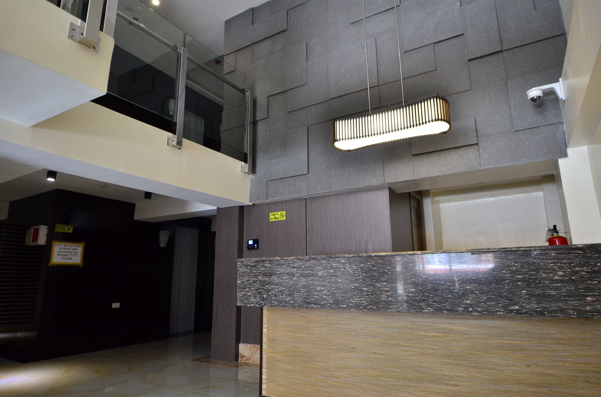 Фото Oriental Zen Suites