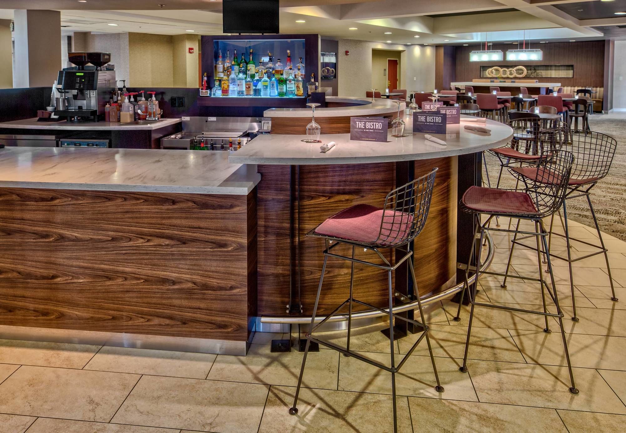 Фото Courtyard by Marriott Springfield