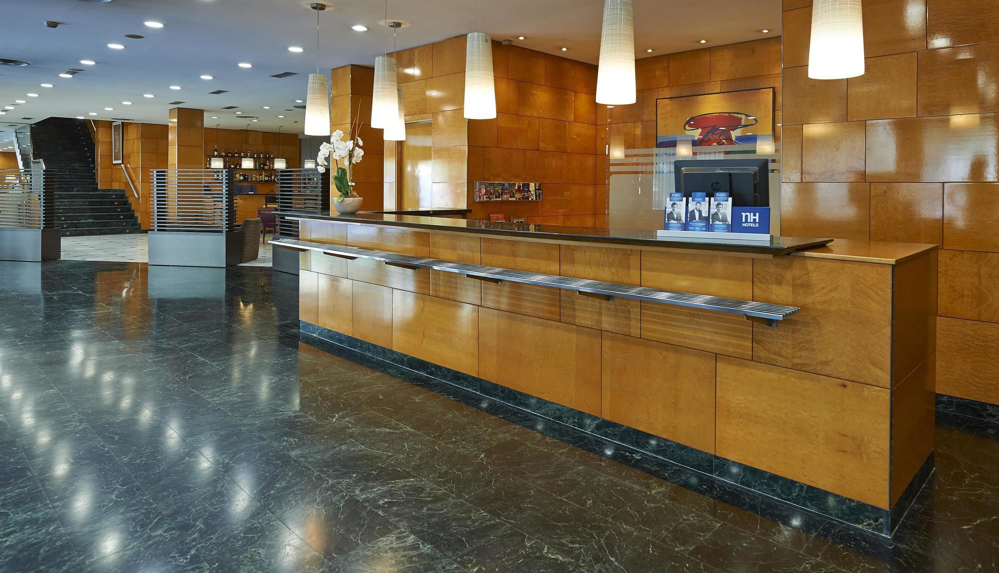 Фото Nh Ciutat de Reus