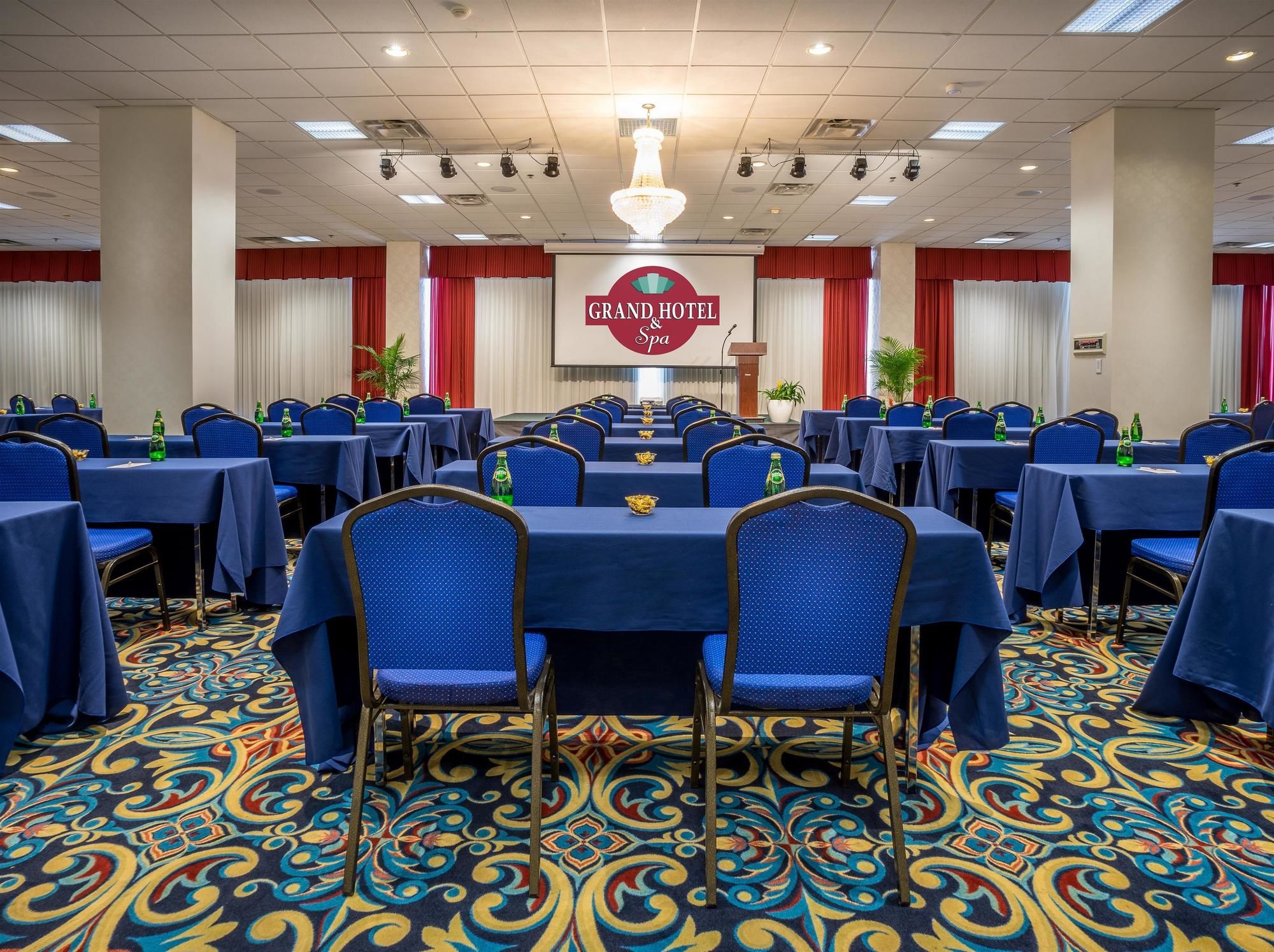 Фото Grand Hotel Ocean City Oceanfront