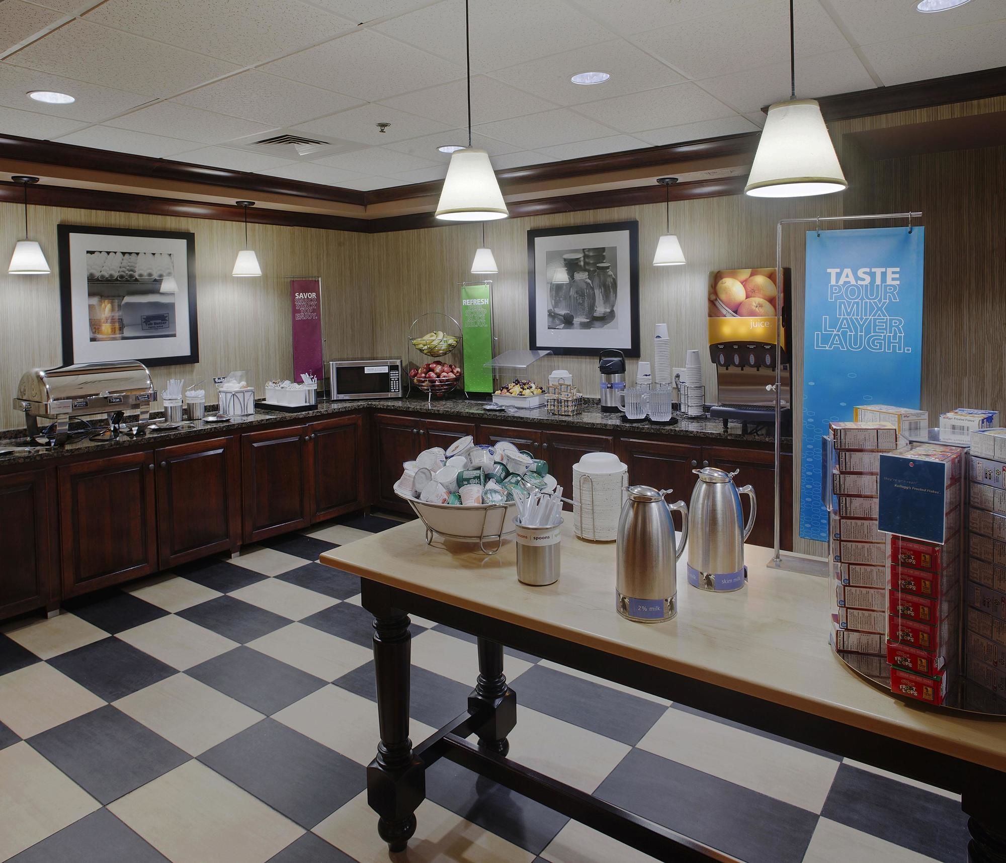 Фото Hampton Inn & Suites by Hilton West Little Rock