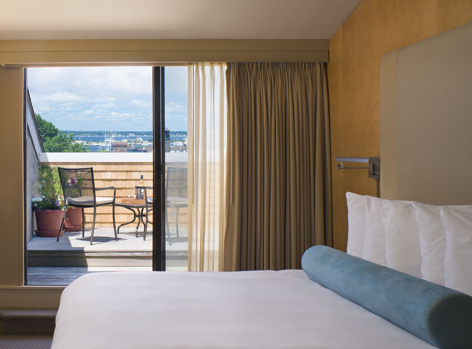 Фото Mill Street Inn