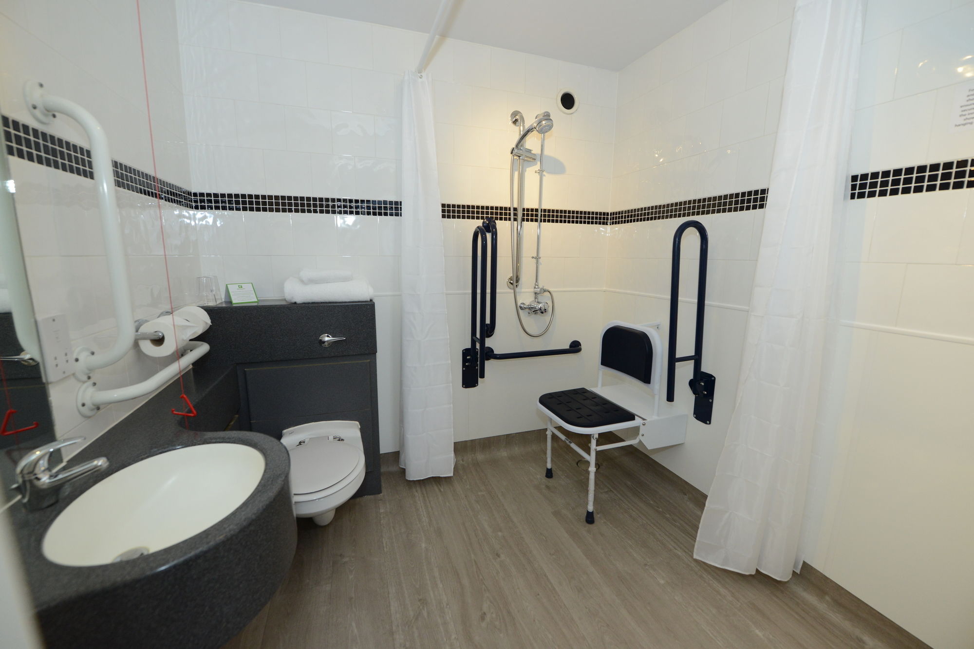 Фото Holiday Inn Wolverhampton - Racecourse, an Ihg Hotel