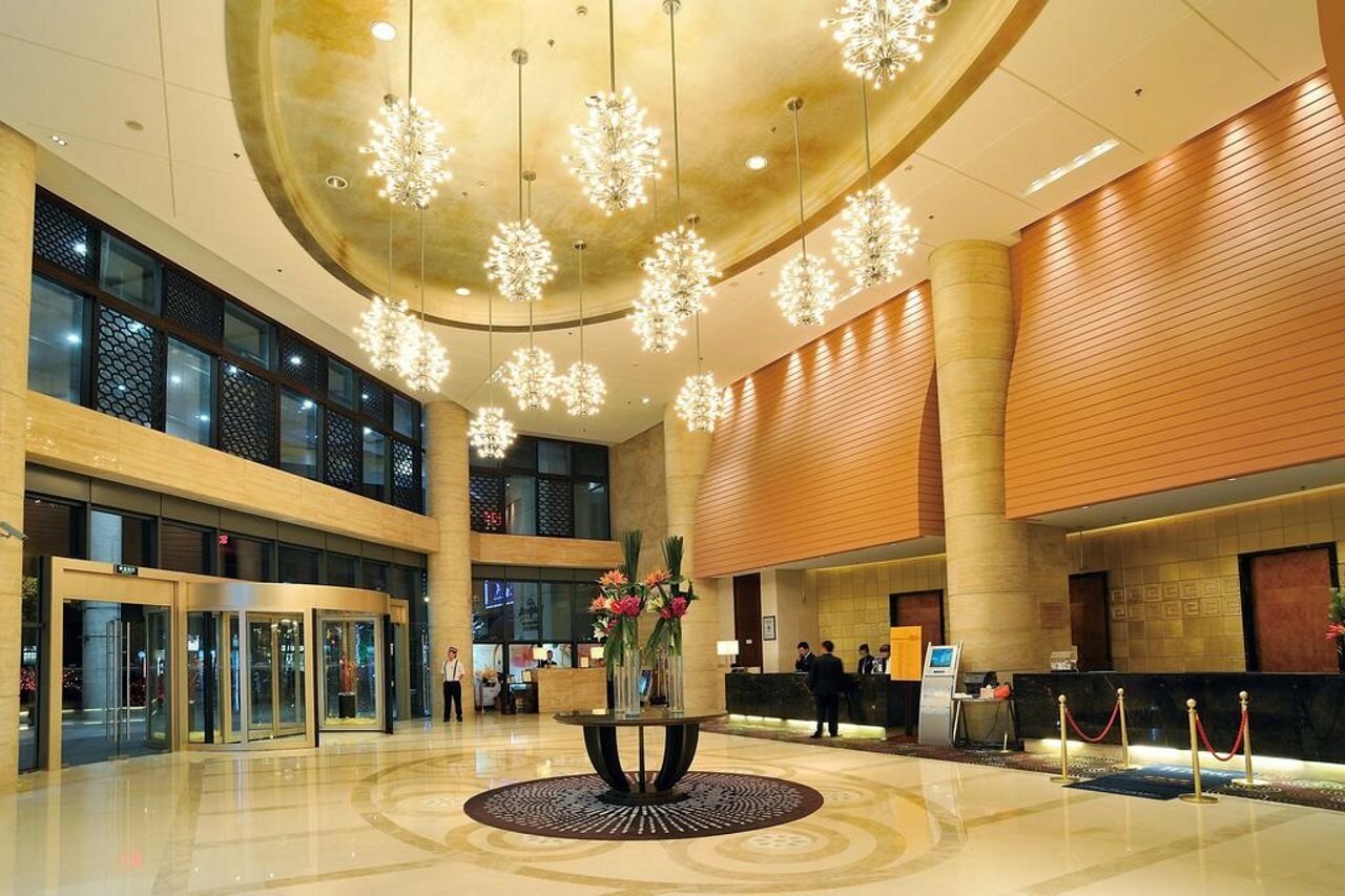 Фото отеля 2