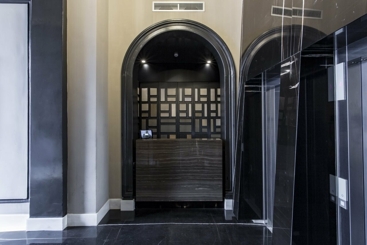 Фото The Glam Hotel
