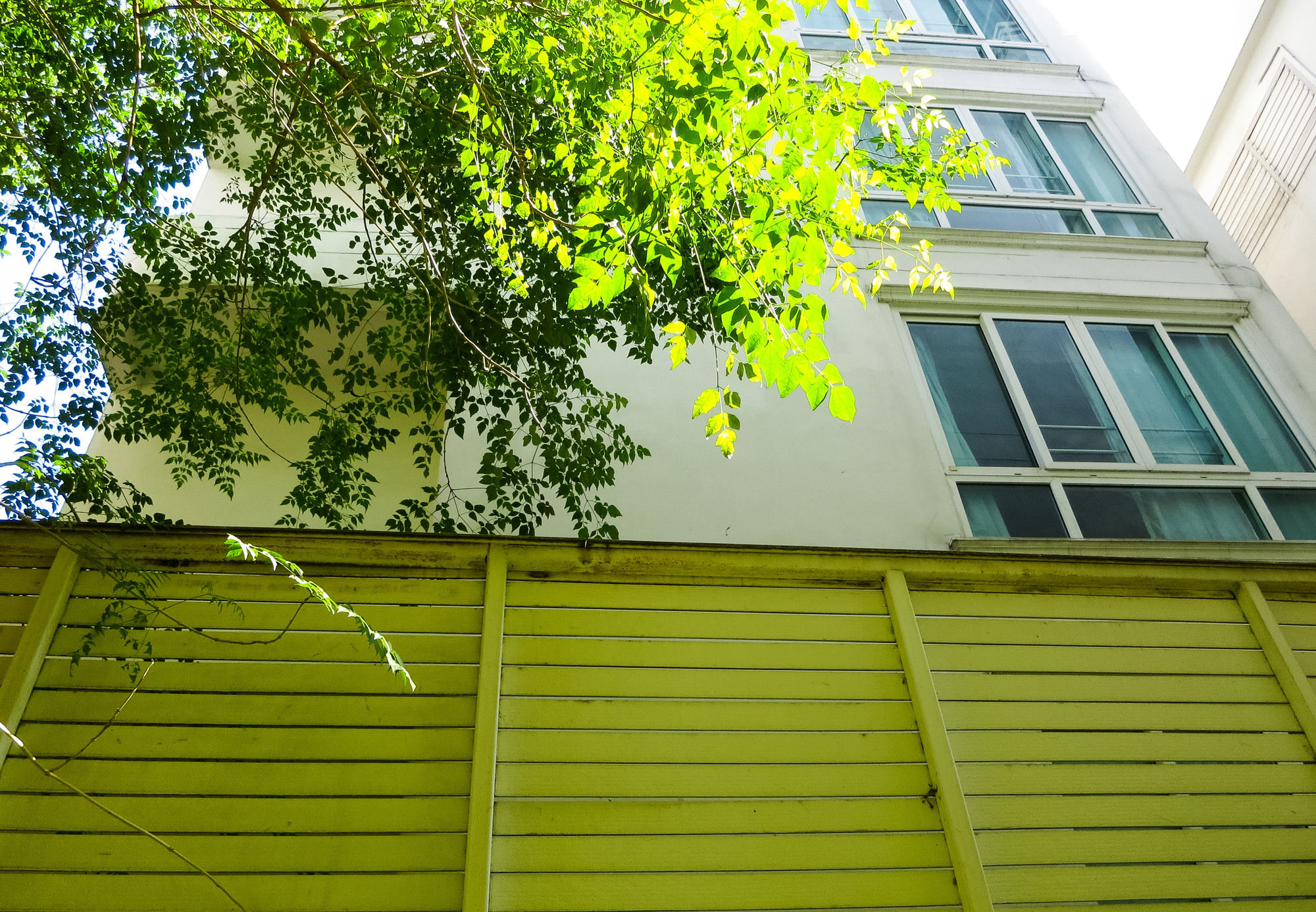 Фото Baansilom Soi 3