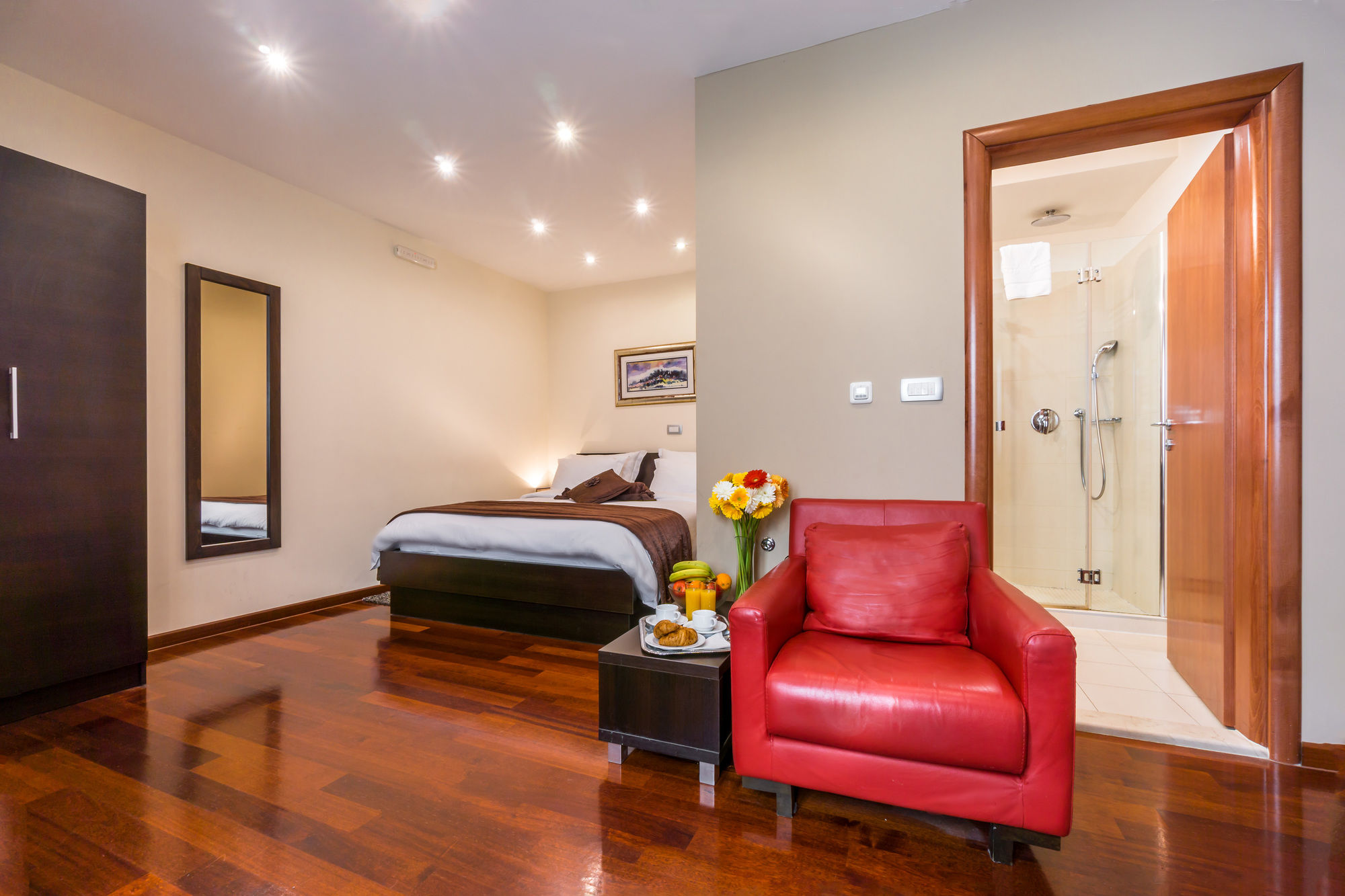 Фото Palace Suites Heritage Hotel – Adults Only