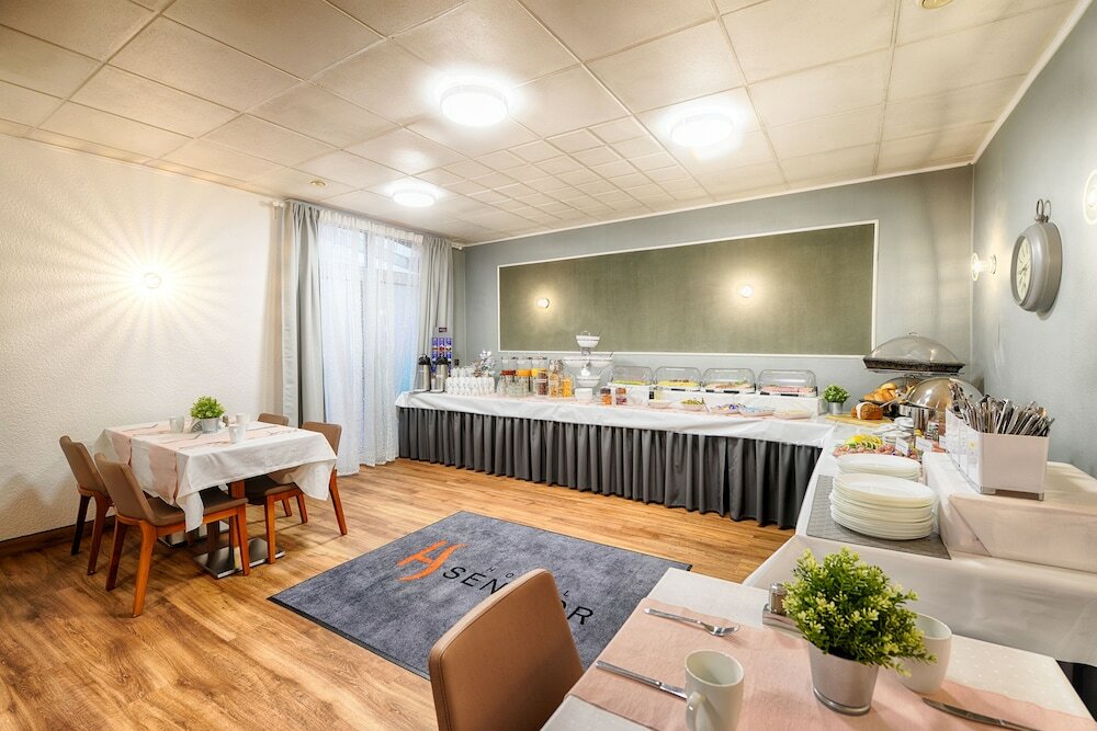 Фото Hotel Senator