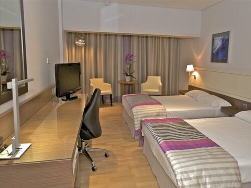 Гостиница Crowne Plaza в Лимассоле