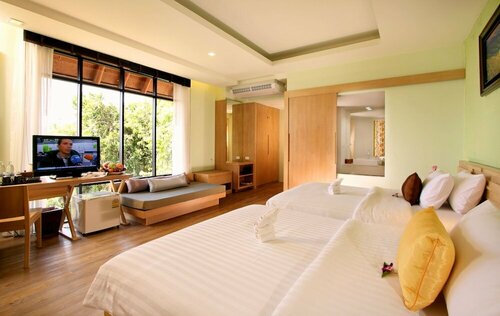 Внешний вид отеля Karon Phunaka Resort в Кароне, фото 4