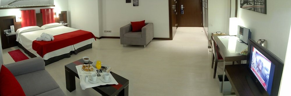 Фото Ciutat De Girona