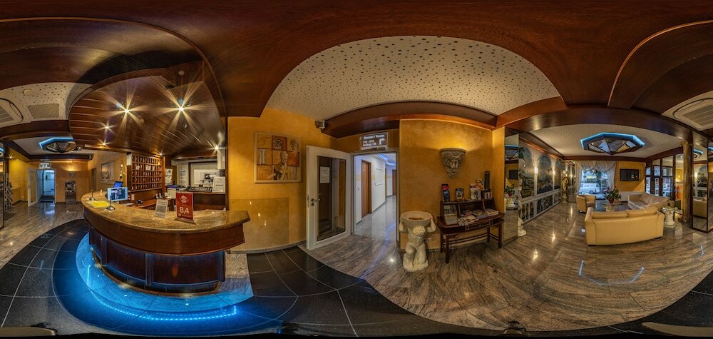 Фото Hotel Astro