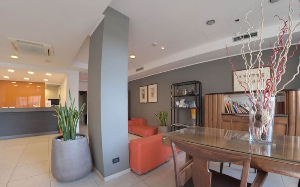 Фото Hotel Aniene