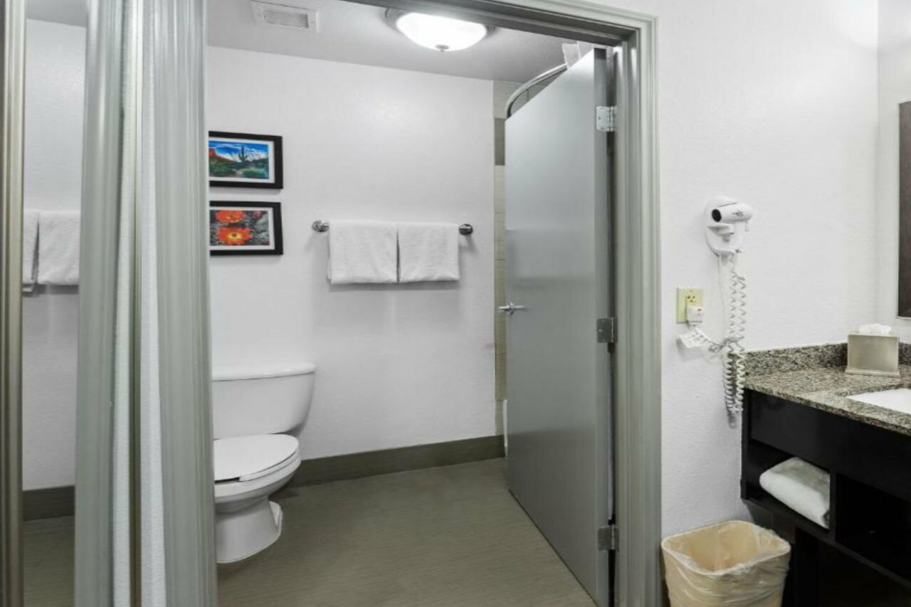 Фото Comfort Inn Chandler - Phoenix South I-10