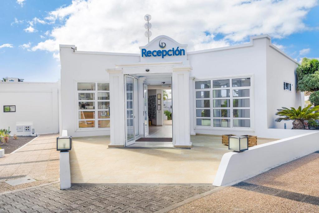 Фото Jardines del Sol