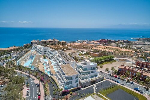 Внешний вид отеля Отель Baobab Suites в Адехе, фото 1