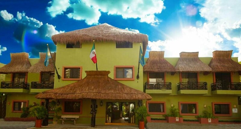 Гостиница Aventura Mexicana Hotel в Плая-дель-Кармен