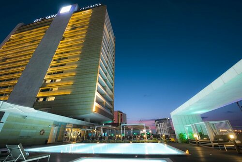 Гостиница Epic Sana Luanda в Луанде