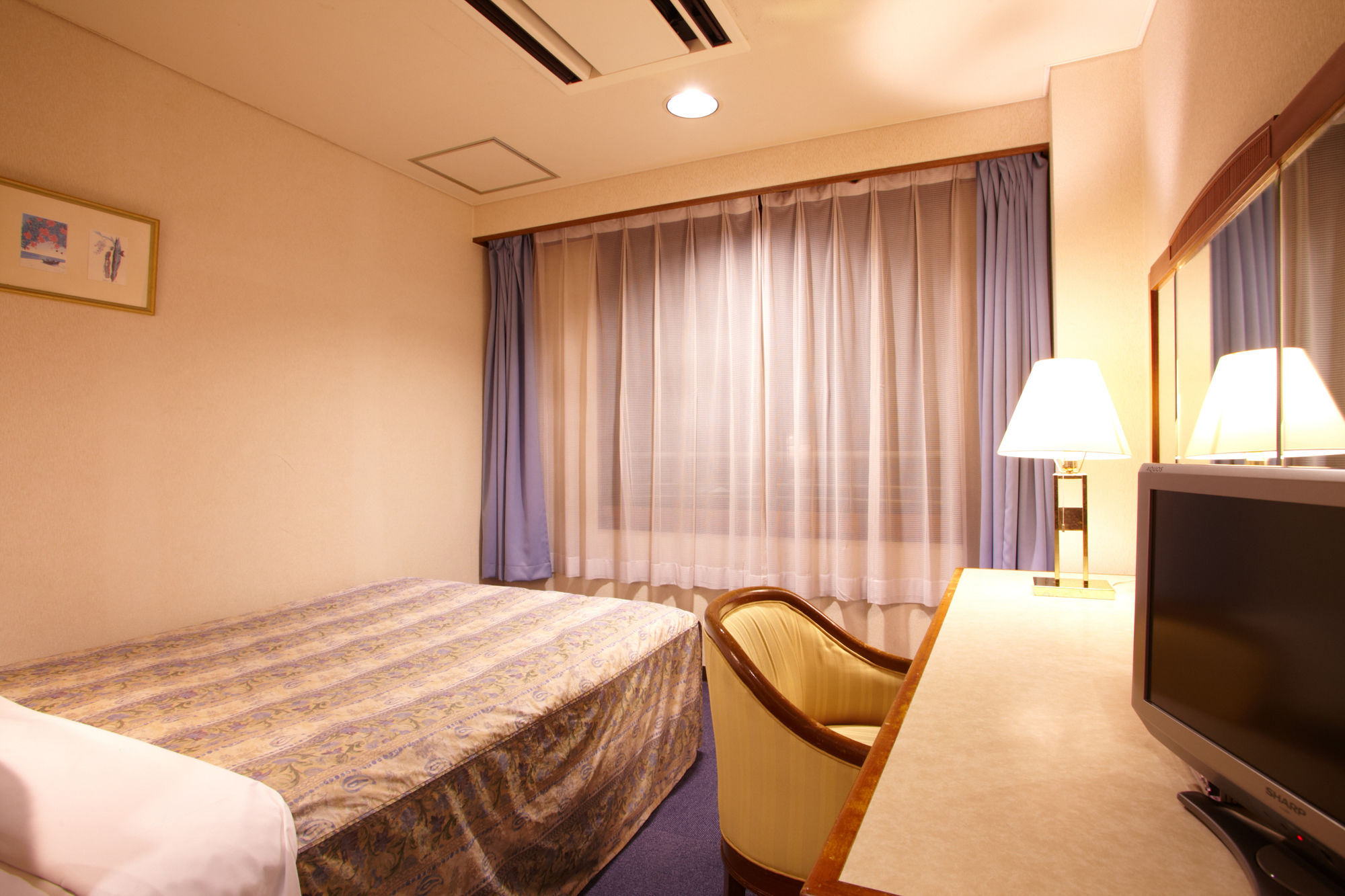 Фото Hotel Yugaf Inn Okinawa