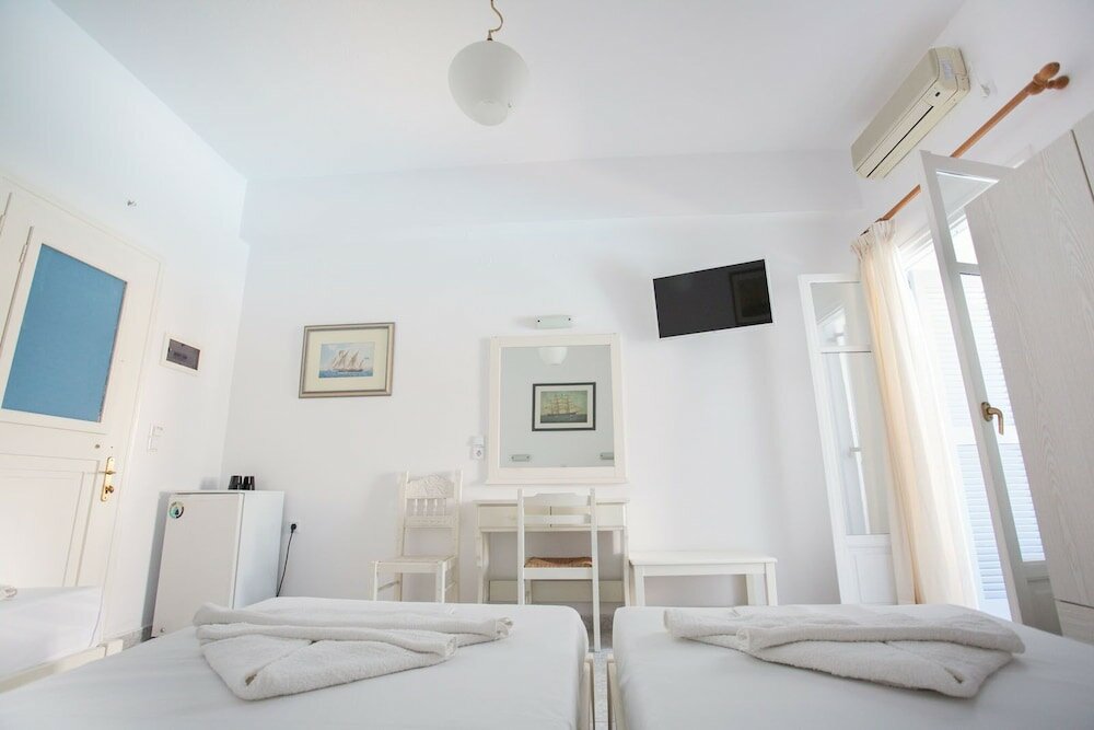 Фото Galinos Hotel