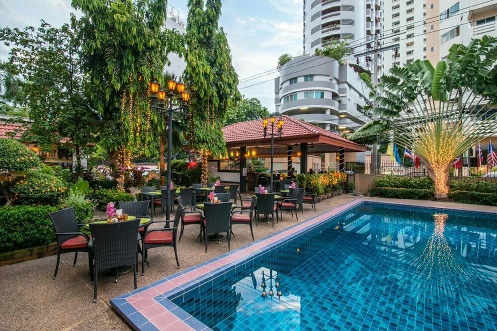 Hotel Stable Lodge, Bangkok, photo