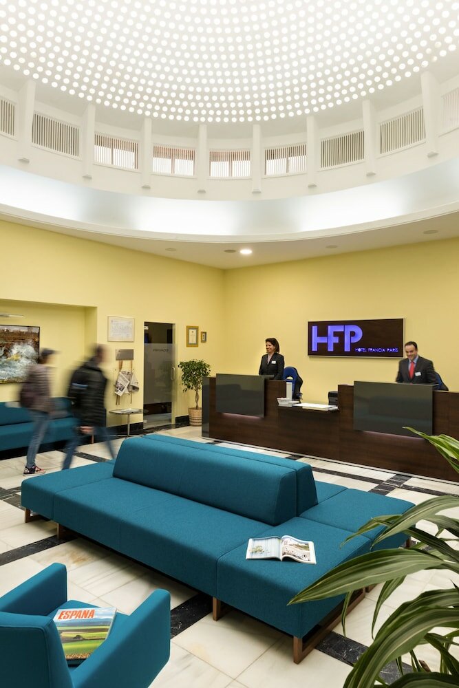 Фото Hotel de Francia y París