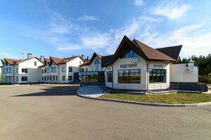 отель Клевер