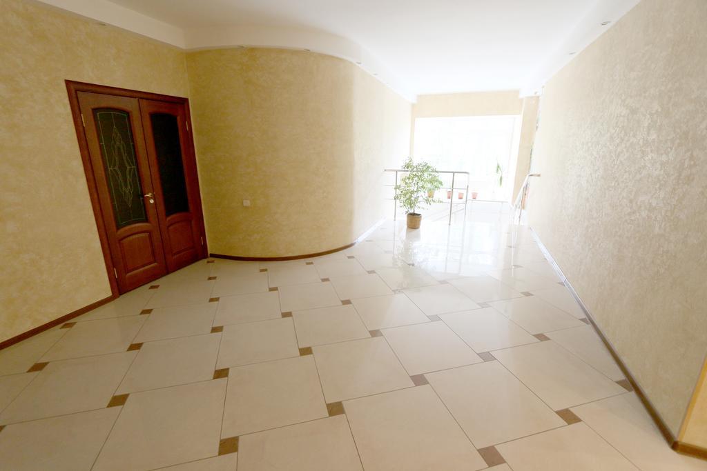 Фото Апрель