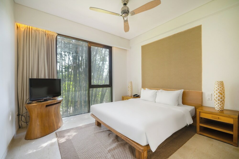 Фото Collections Apartment in Danang Resort