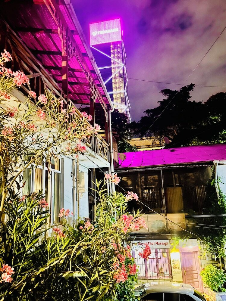 Фото Hostel Bon Voyage