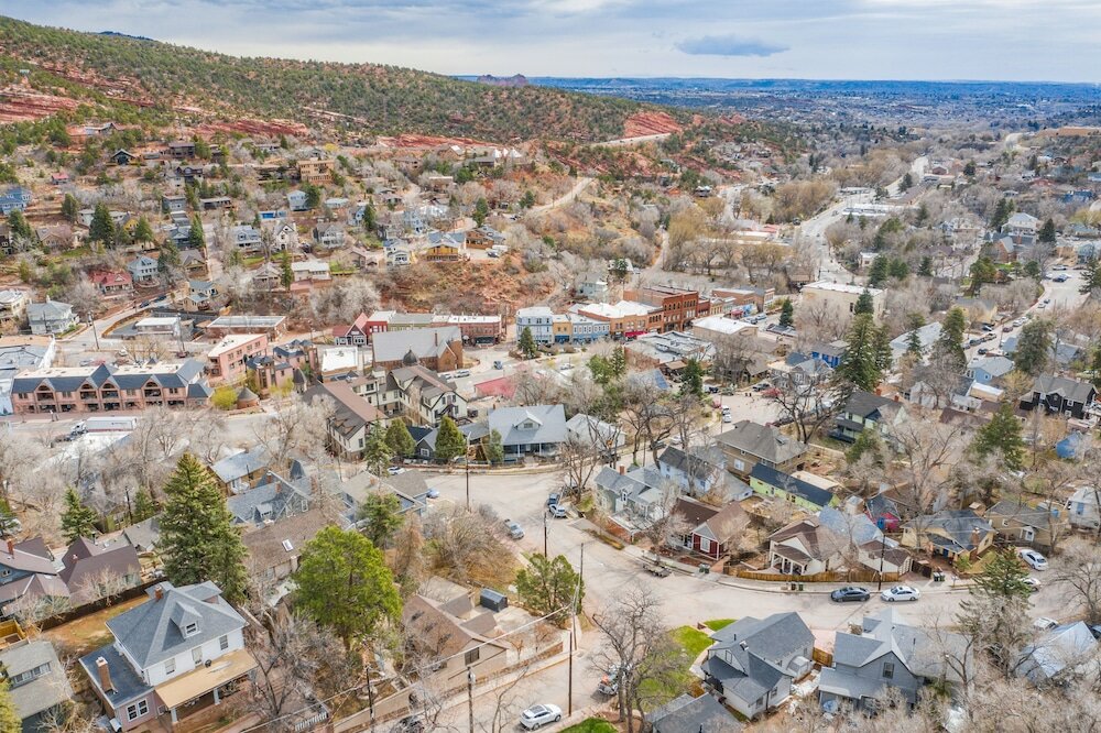 Фото Granite Grotto