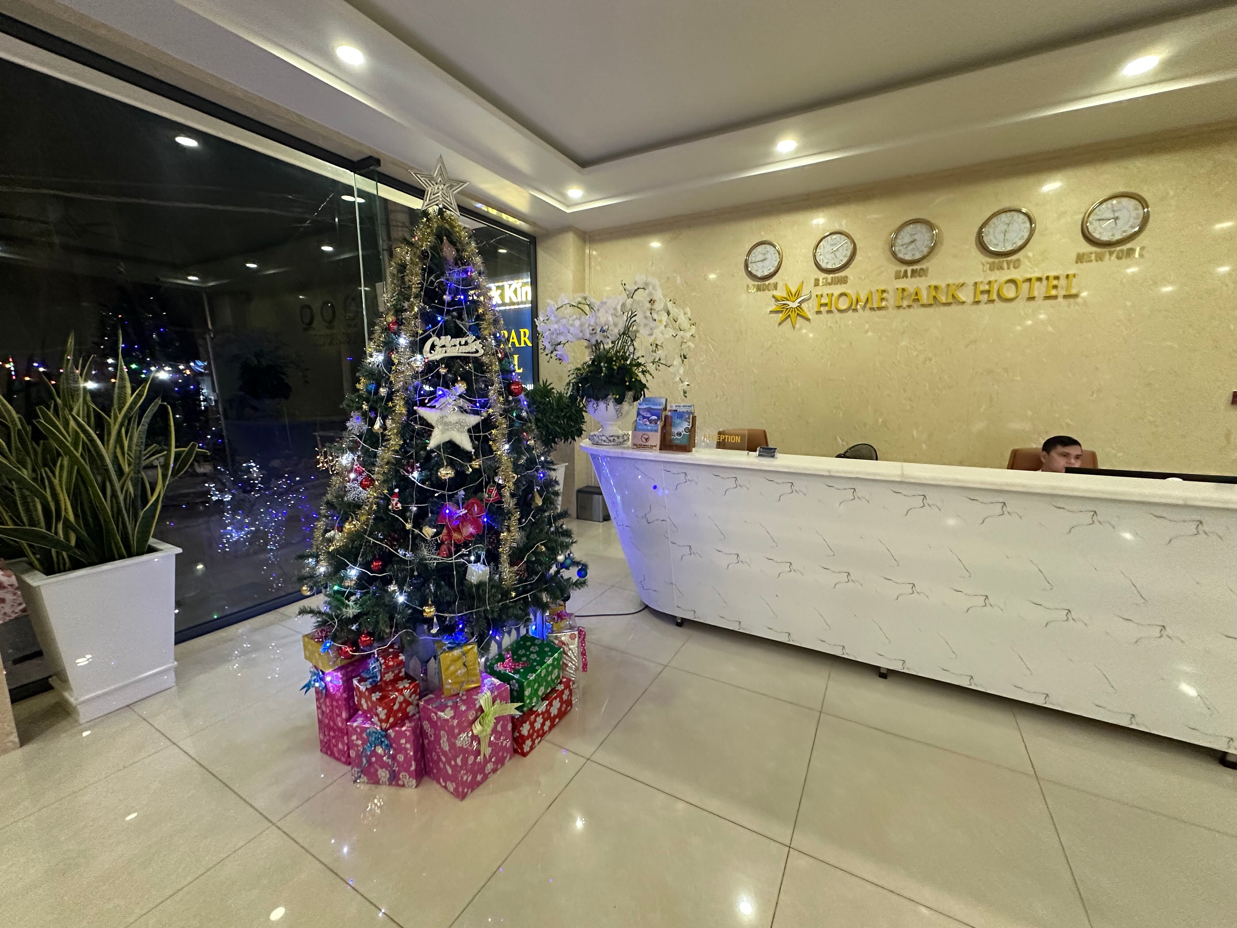 Фото Home Park Hotel Phu Quoc