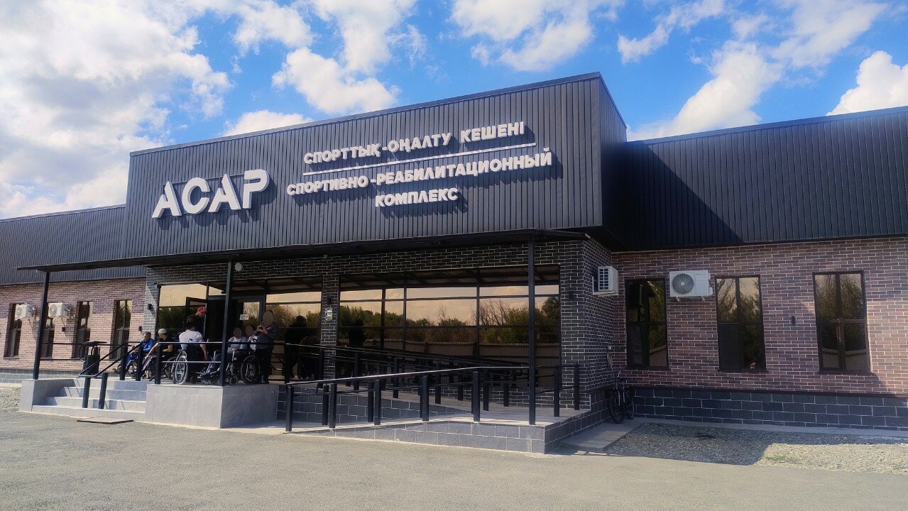 Жетілген әйелдердің үлкен бөкселерінің порнофотосуреттері