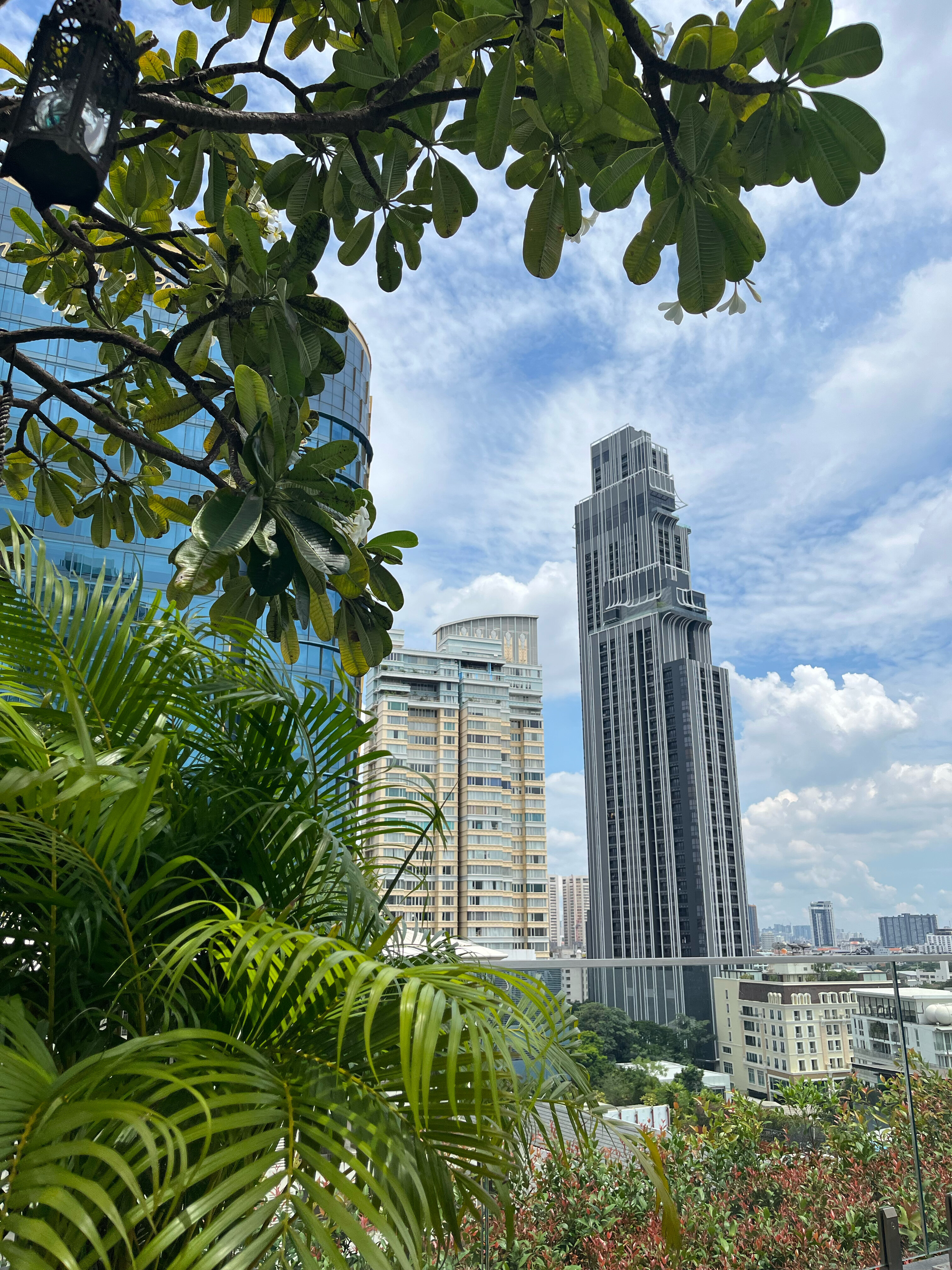 Фото Muu Bangkok Hotel