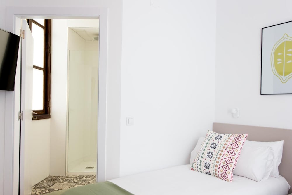 Фото Apartamentos Wallace Valencia