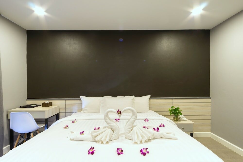 Фото C Cha-am Hotel