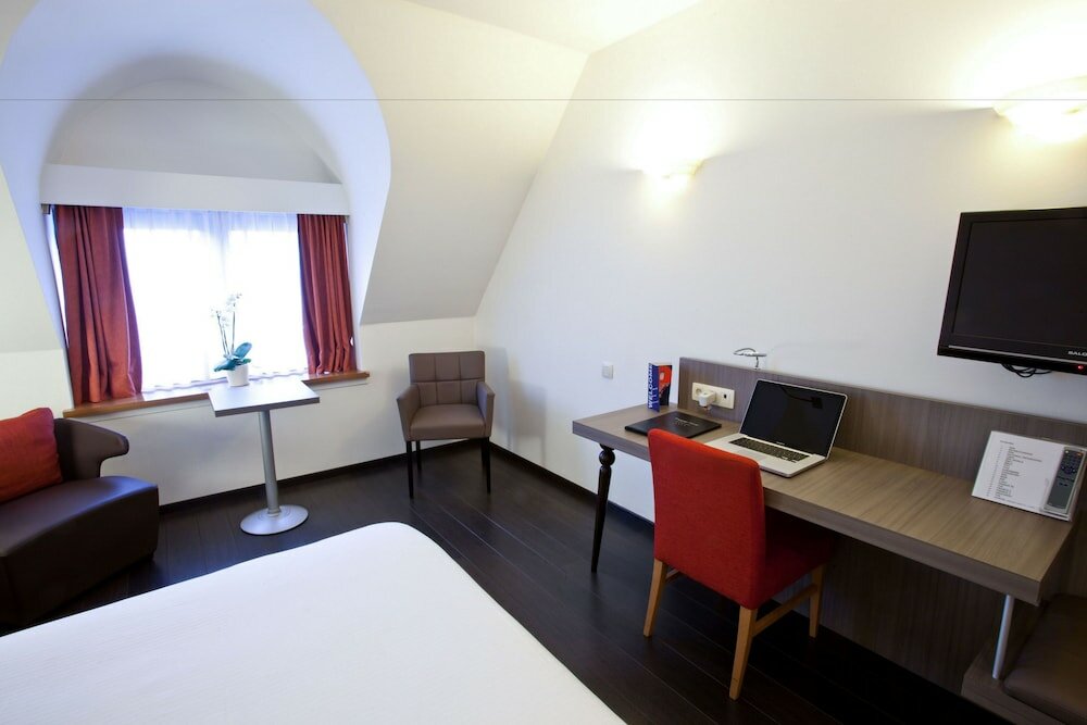 Фото Theater Hotel