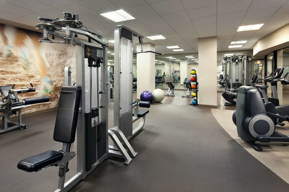 Фото The Westin Bonaventure Hotel & Suites Los Angeles