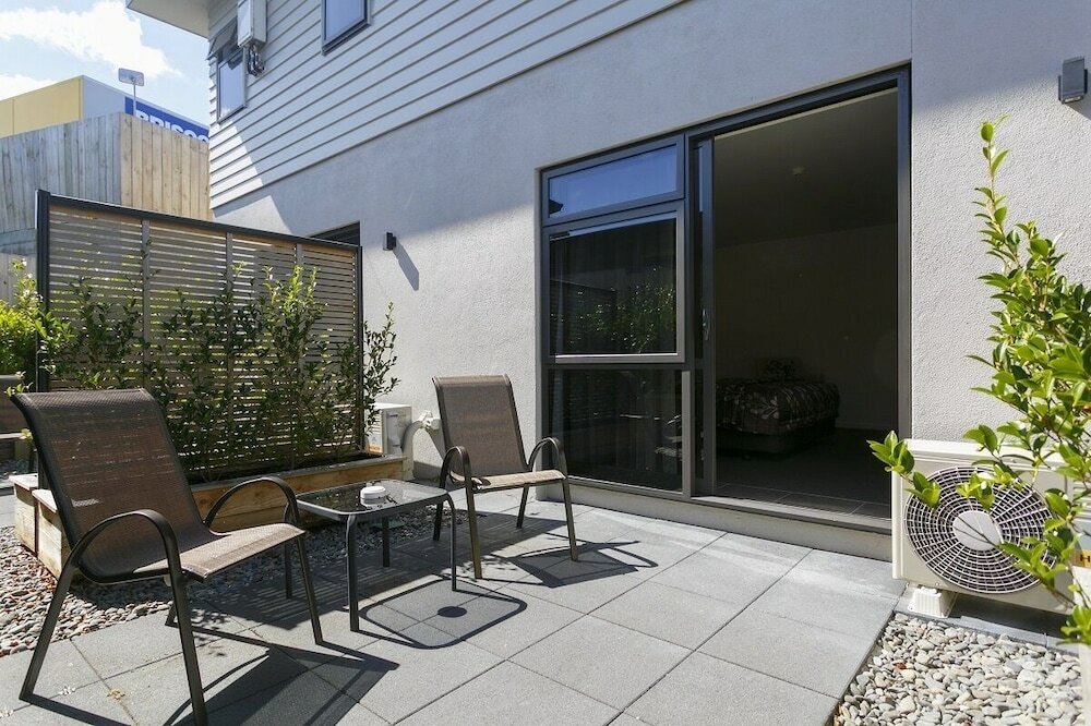 Фото Acacia Lakeview Motel